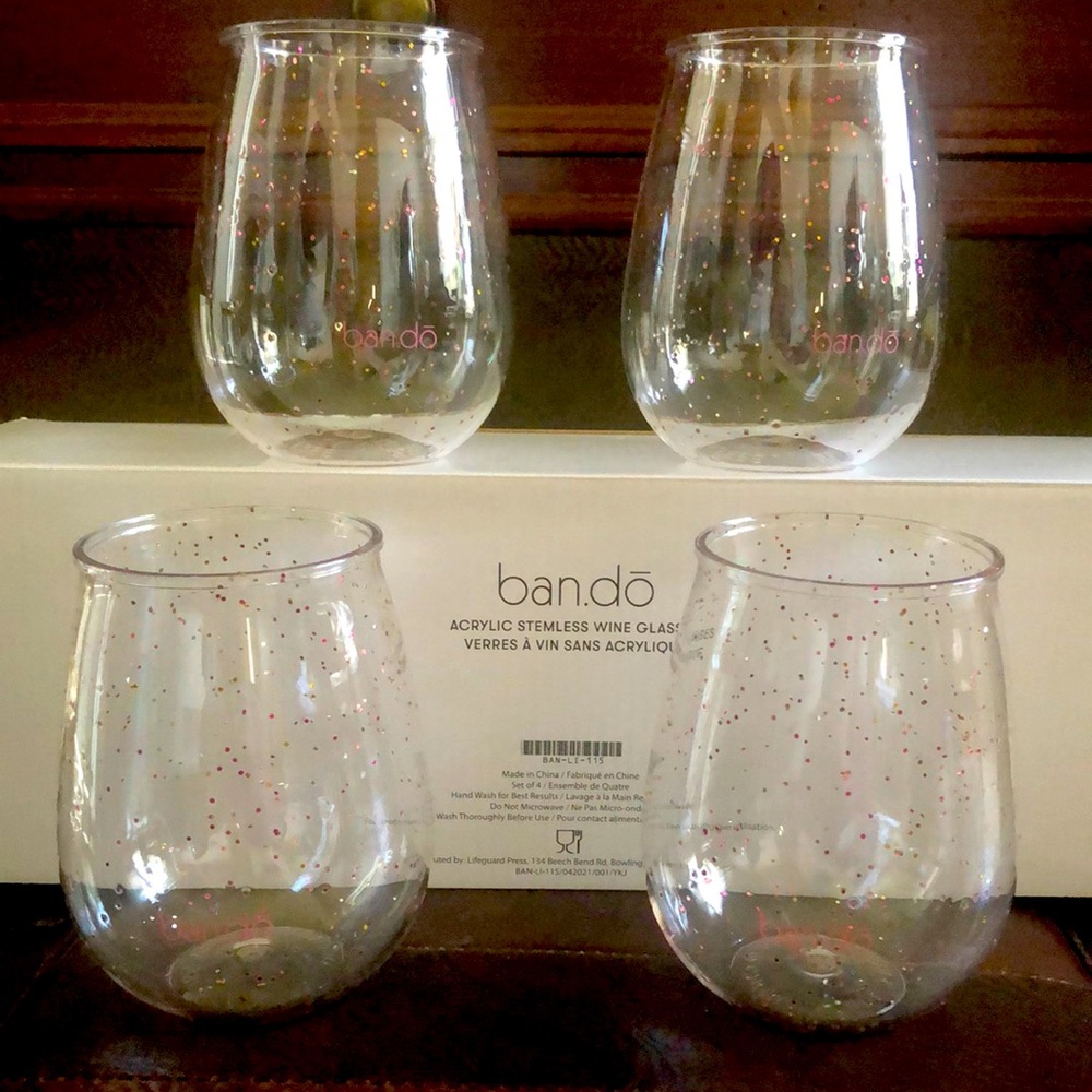 Wine glasses